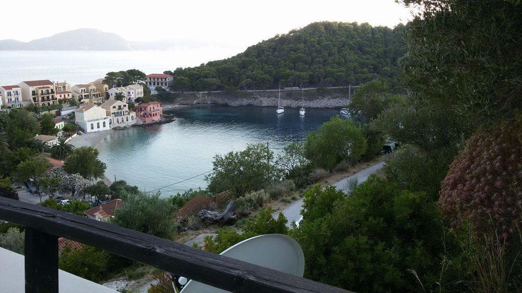 Assos Caldera Apartment Асос Екстериор снимка