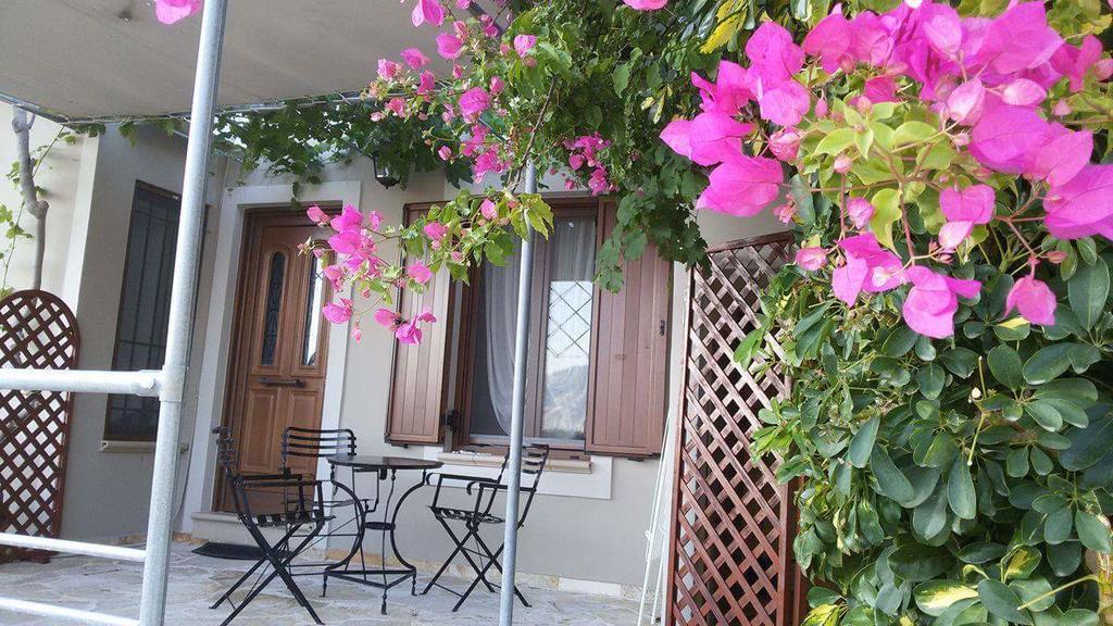 Assos Caldera Apartment Асос Екстериор снимка