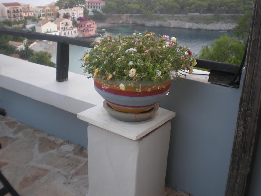 Assos Caldera Apartment Асос Екстериор снимка